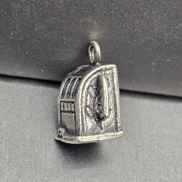 VTG Sterling Silver Slot Machine Charm 5/8" Hollow Figural Gambling Pendant - Picture 10 of 10